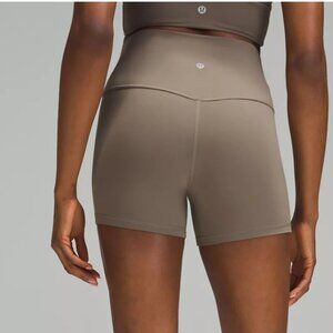 NWT LULULEMON ALIGN BIKE SHORTS 4” Size 4. high rise  BROWN NOMAD CLAY TAN NWT